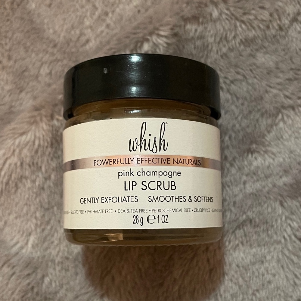 Which Lip Scrub in Pink Champagne
